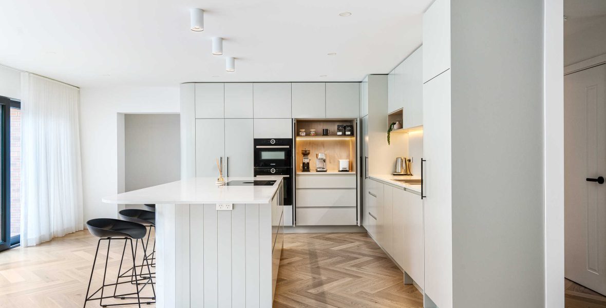 Parana Herringbone & Straight lay in Carlingford